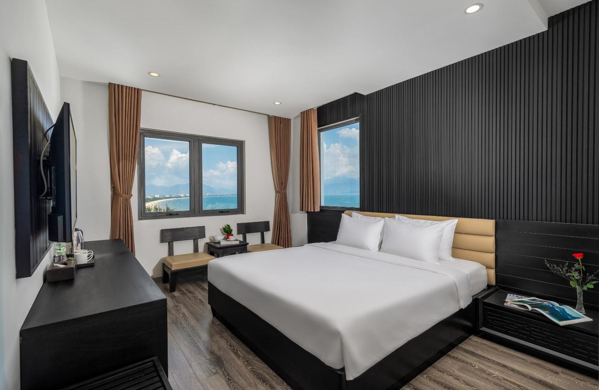 Alcove Bay Boutique Hotel