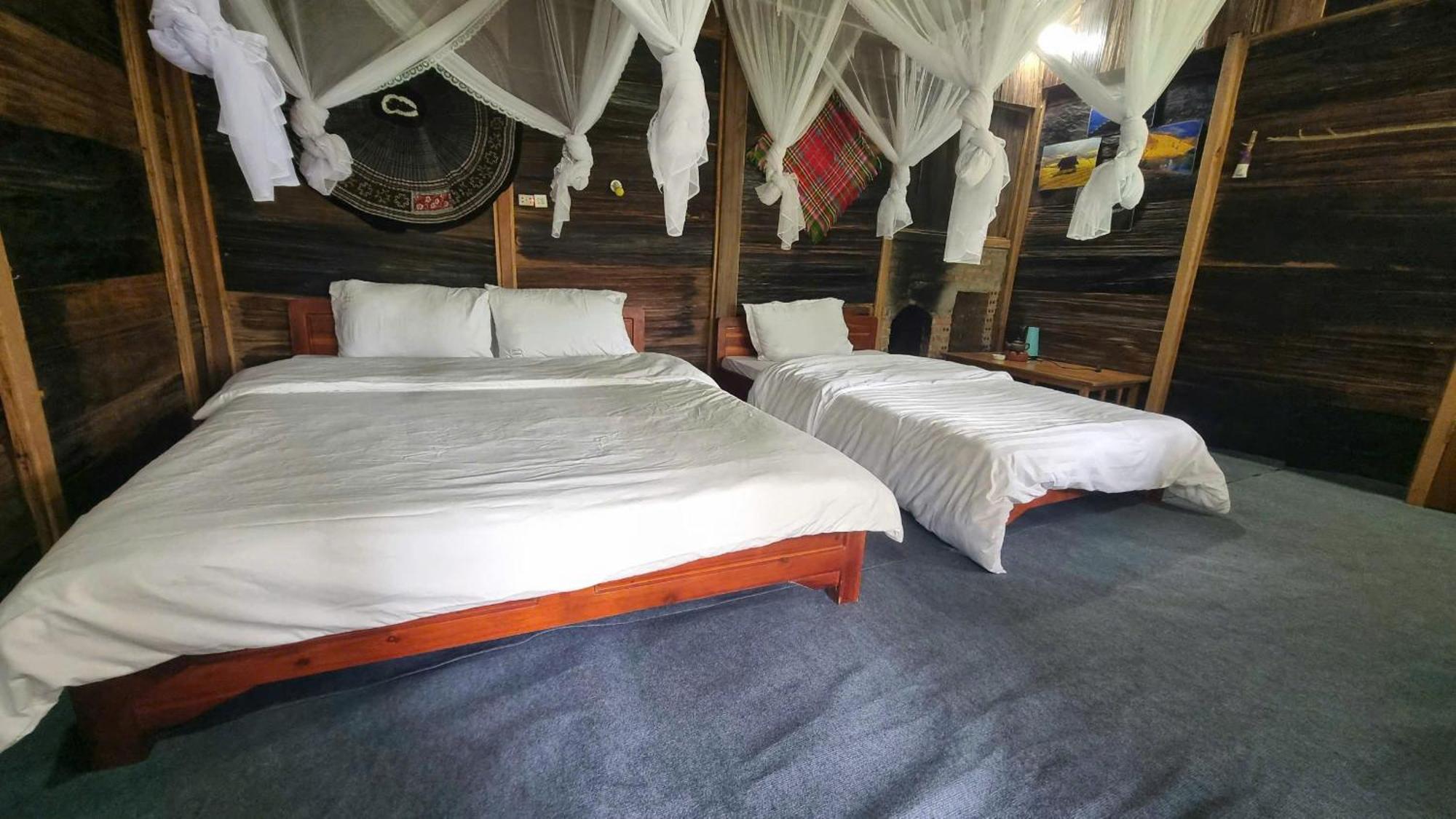Hello & Tours Lodge