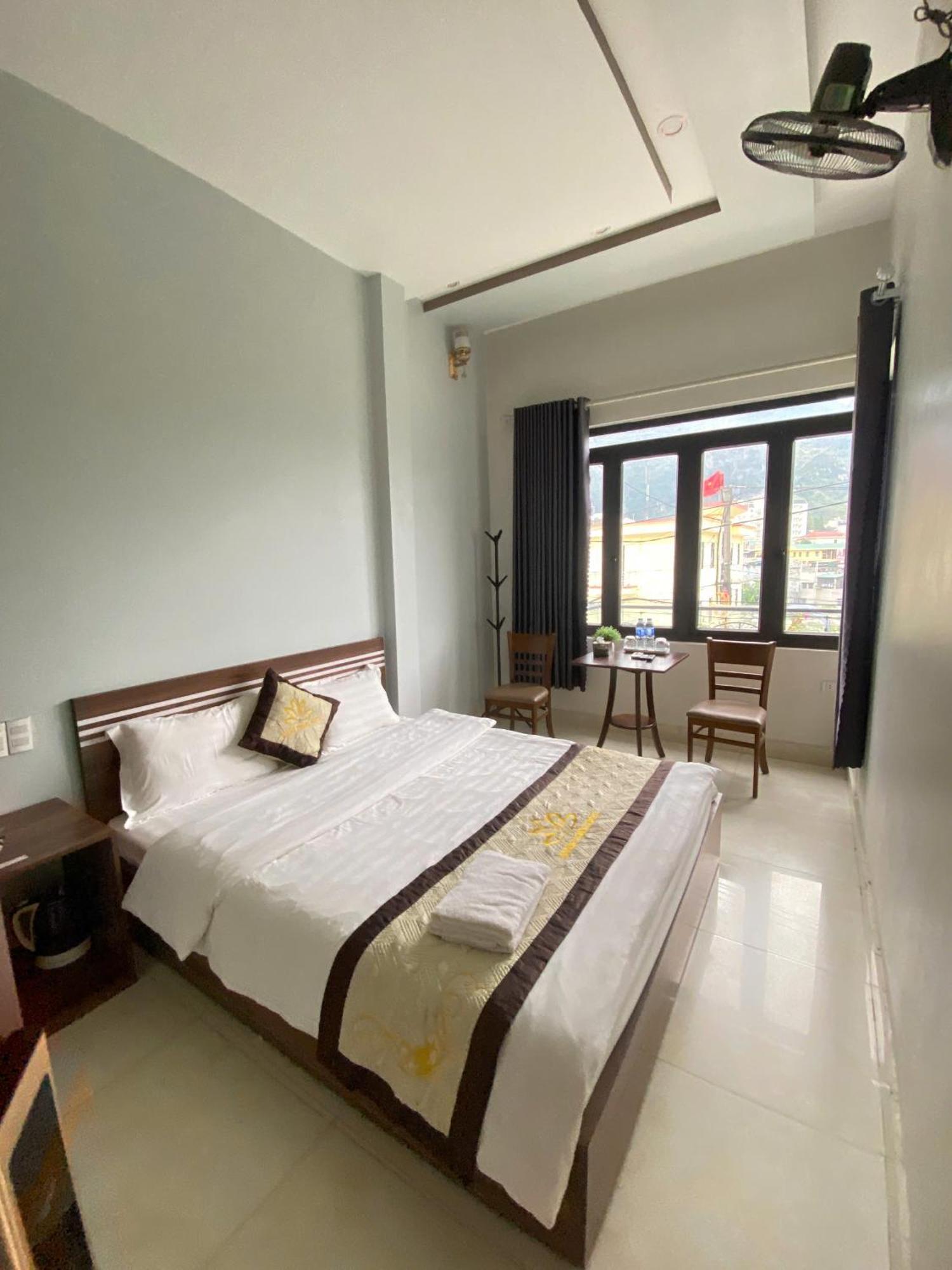 Nha Nghi Quang Trung Apartment *