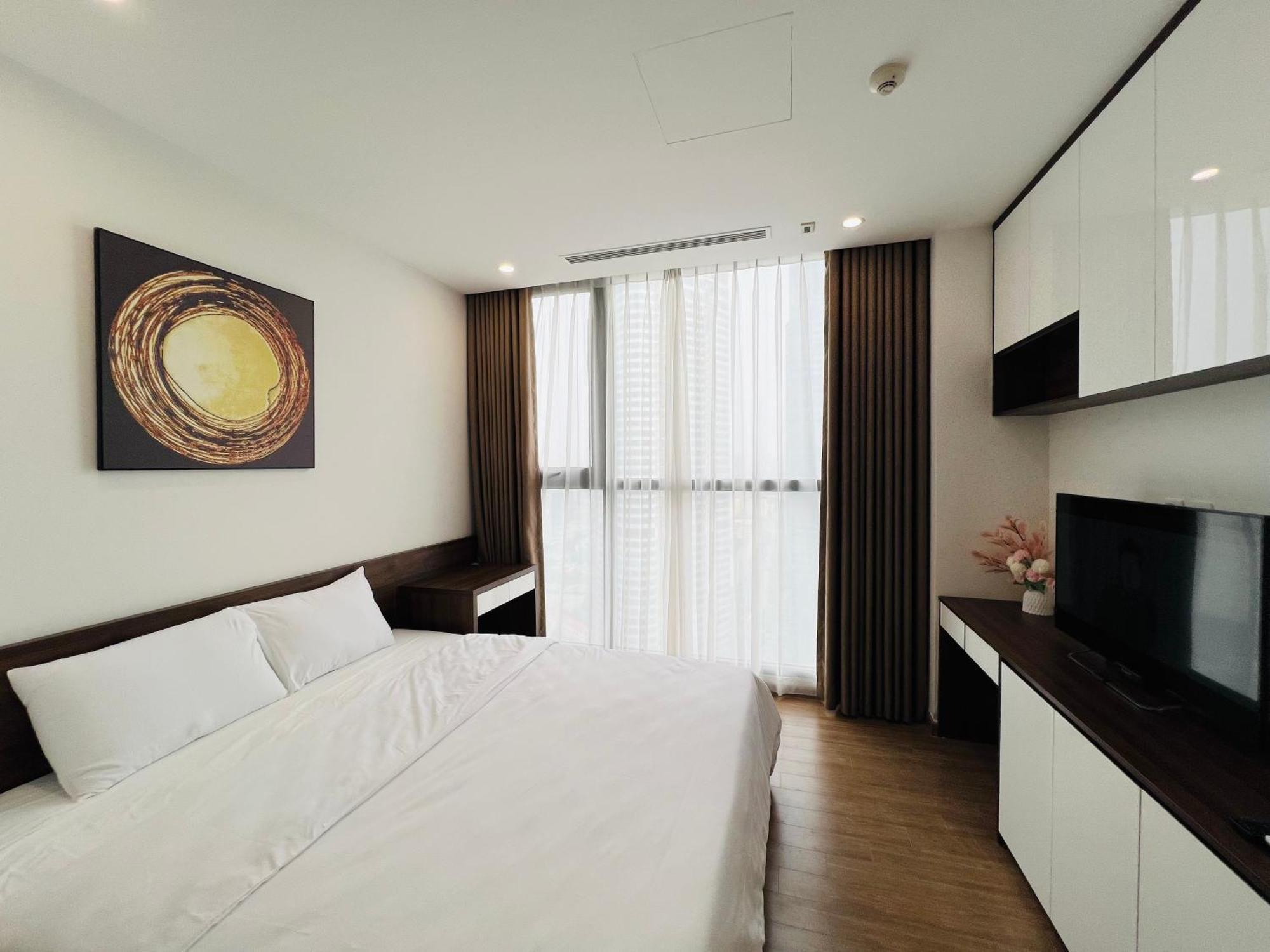 Vinhomes Sky - Feria Homes Hanoi