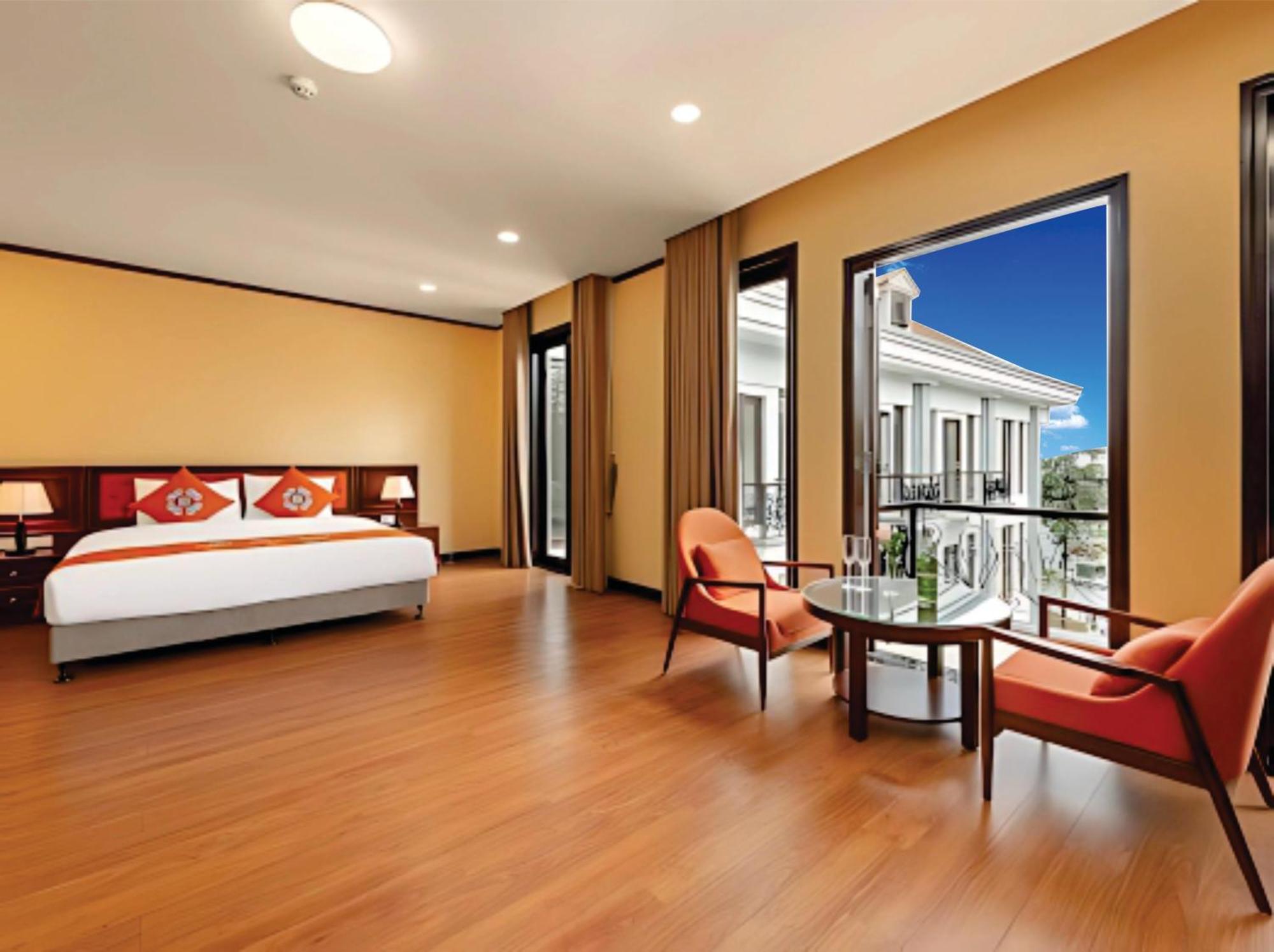 Forest & Convention Hotel