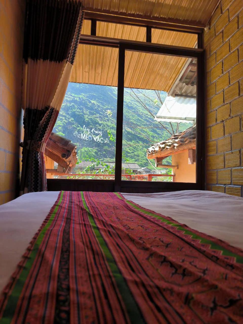 Xua Vu Homestay *