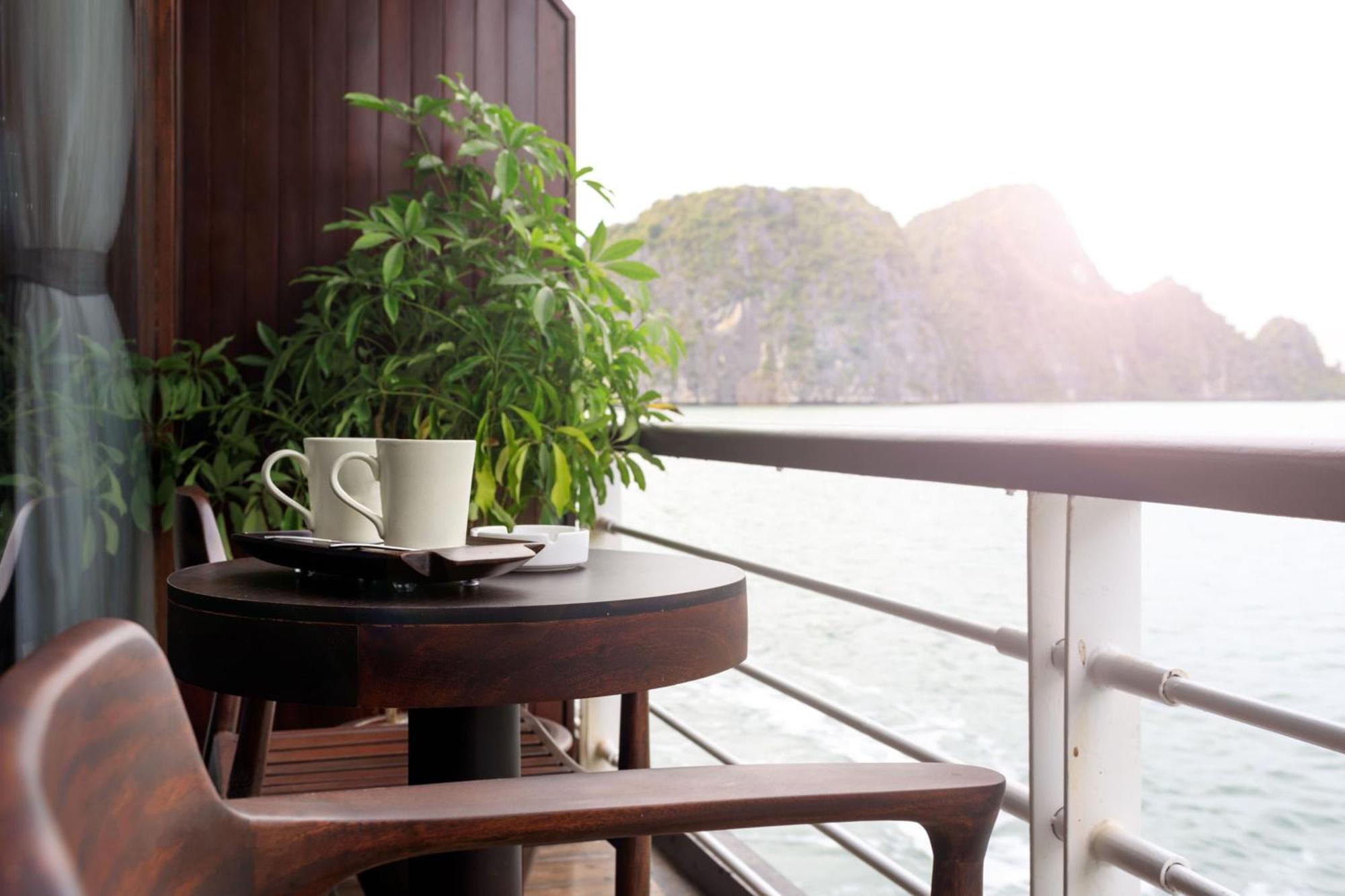 Amanda Luxury Cruise Lan Ha Bay  5*