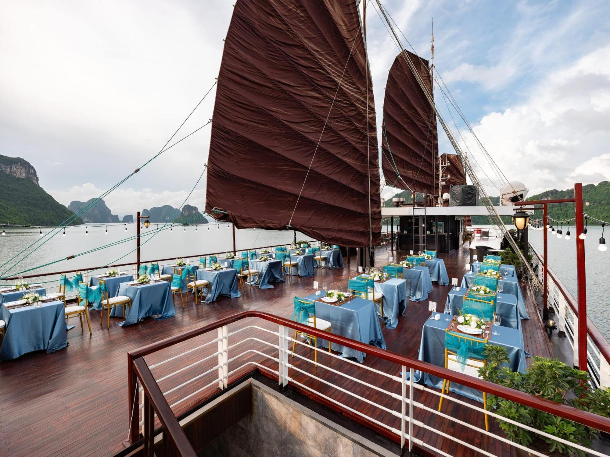 Amanda Luxury Cruise Lan Ha Bay 5*