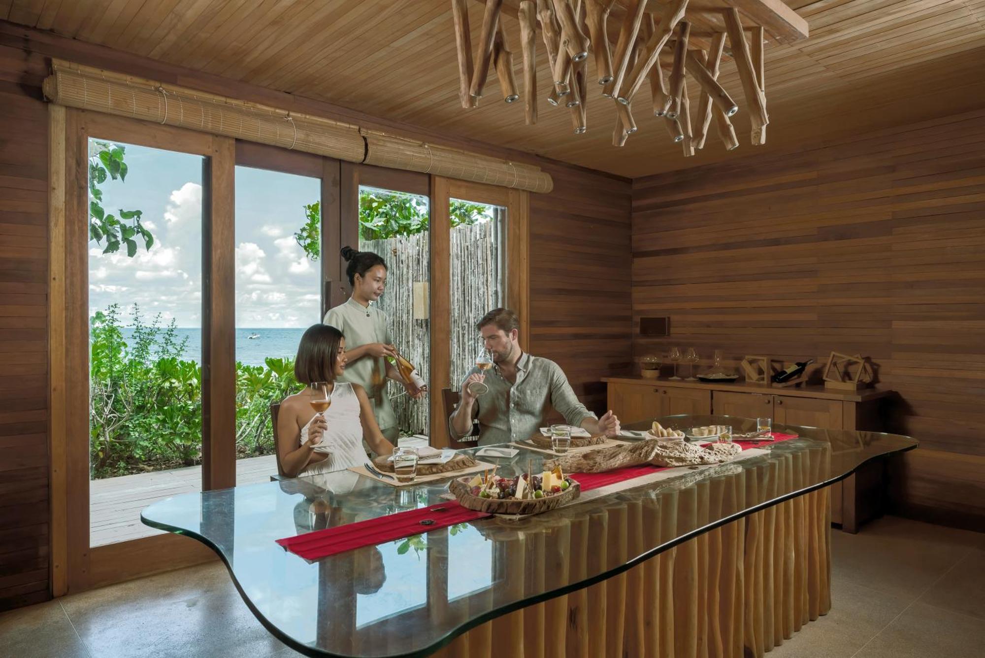 Six Senses Con Dao - Turtle Island Paradise 5*
