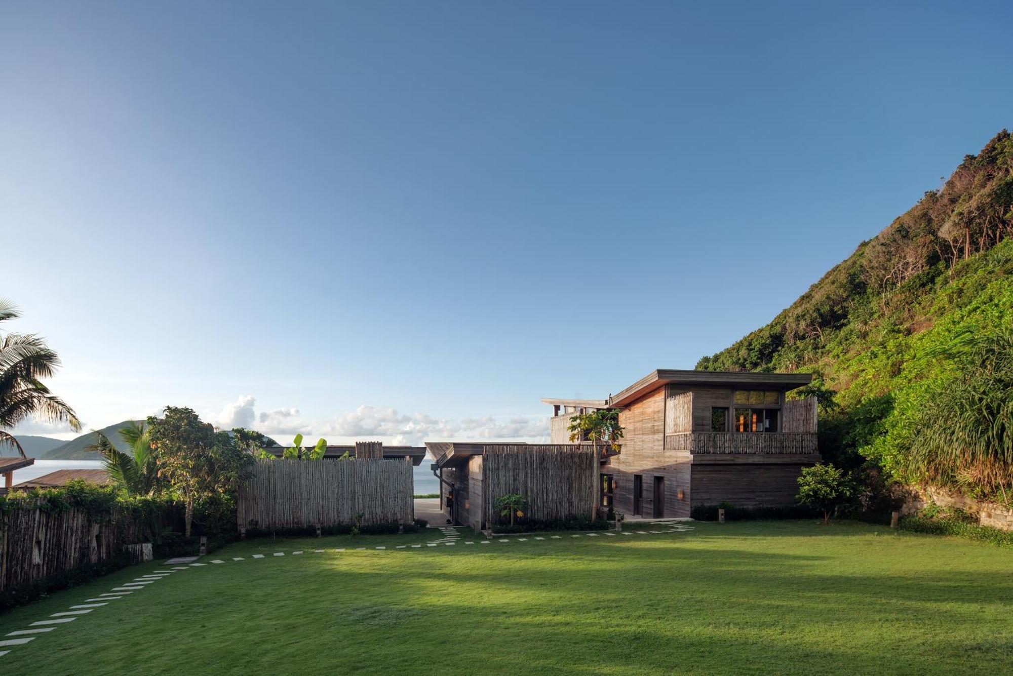 Resort Six Senses Con Dao - Turtle Island Paradise Chi Khu Co Ong