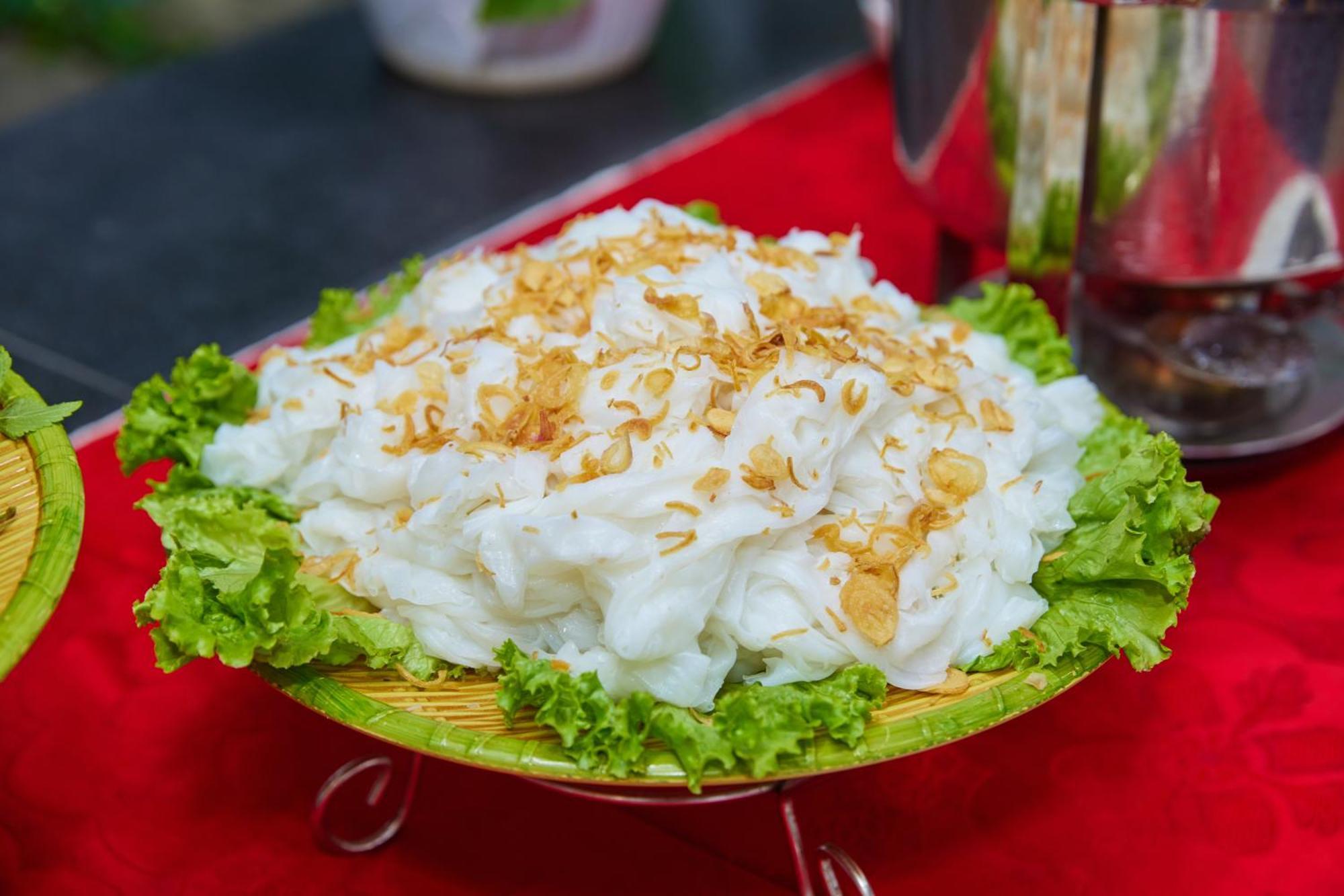Gieng Ngoc Dong Khe Sau