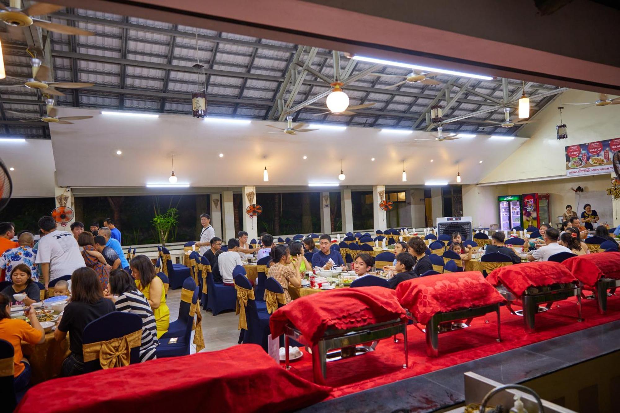 Khách sạn Gieng Ngoc 2*