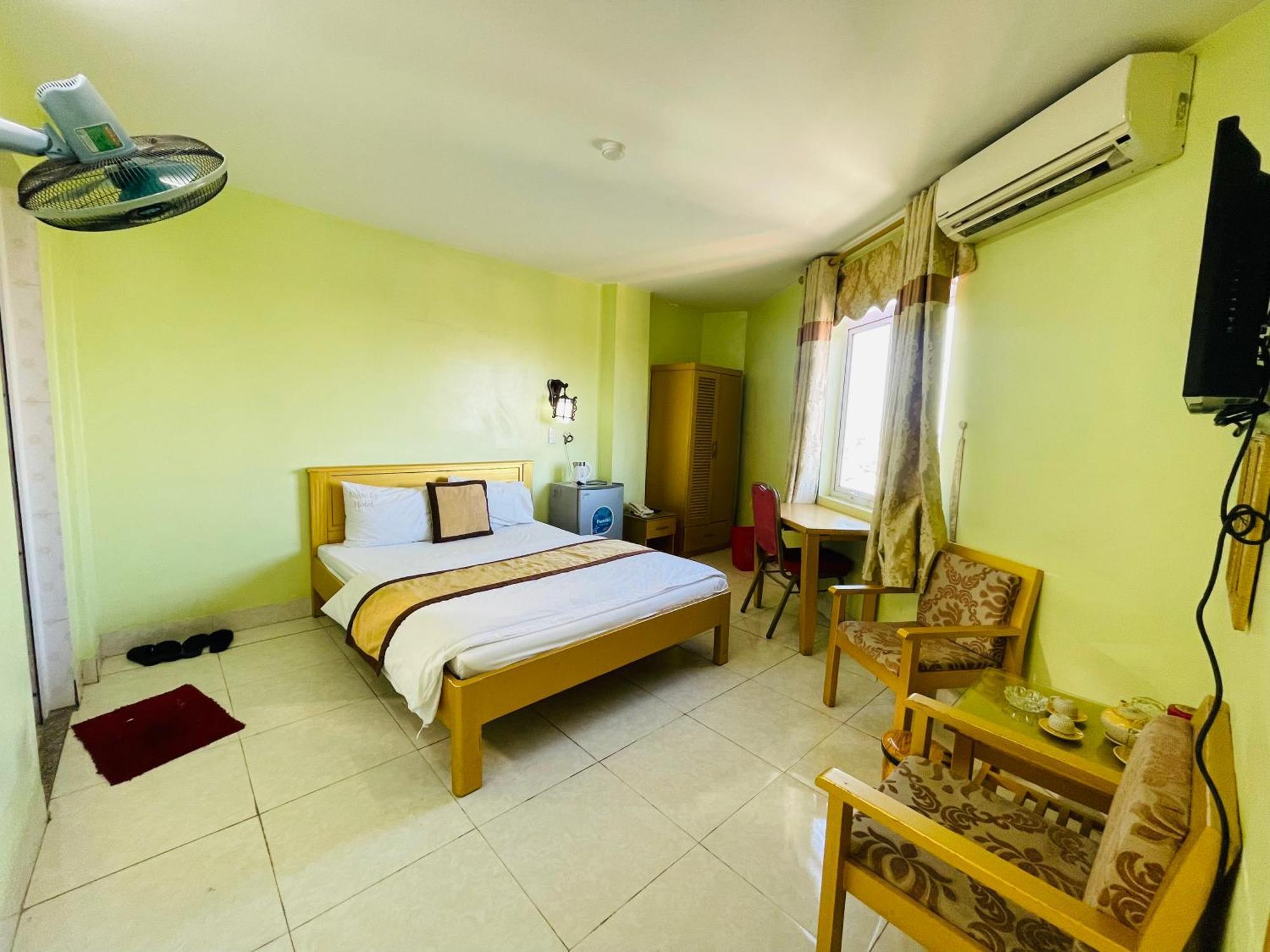 Hotel Khach San Ngoc Ly 8 2*