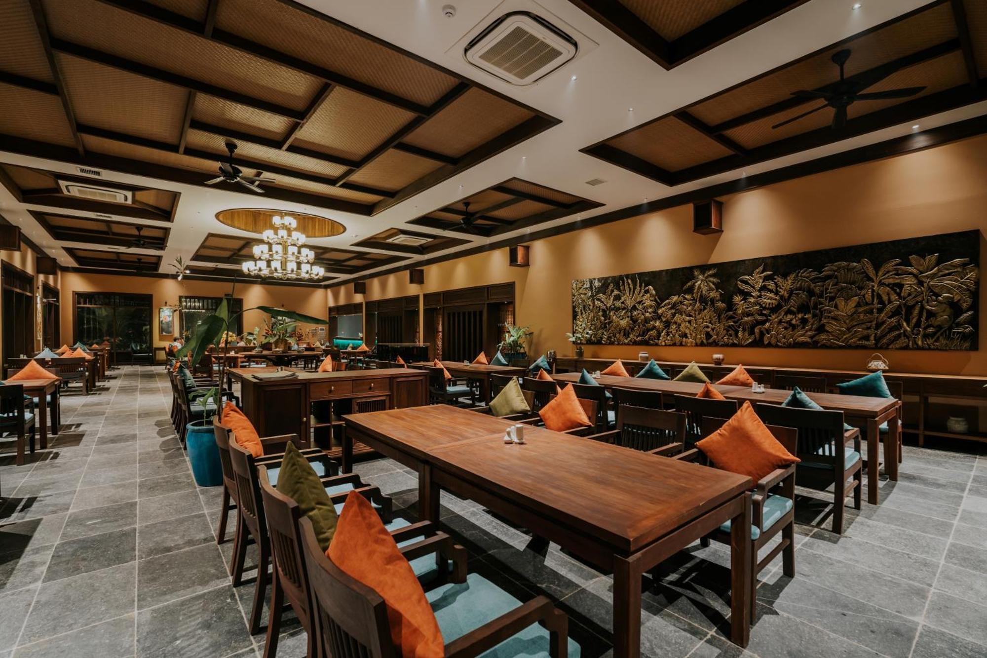 Hotel Bavi Hanoi