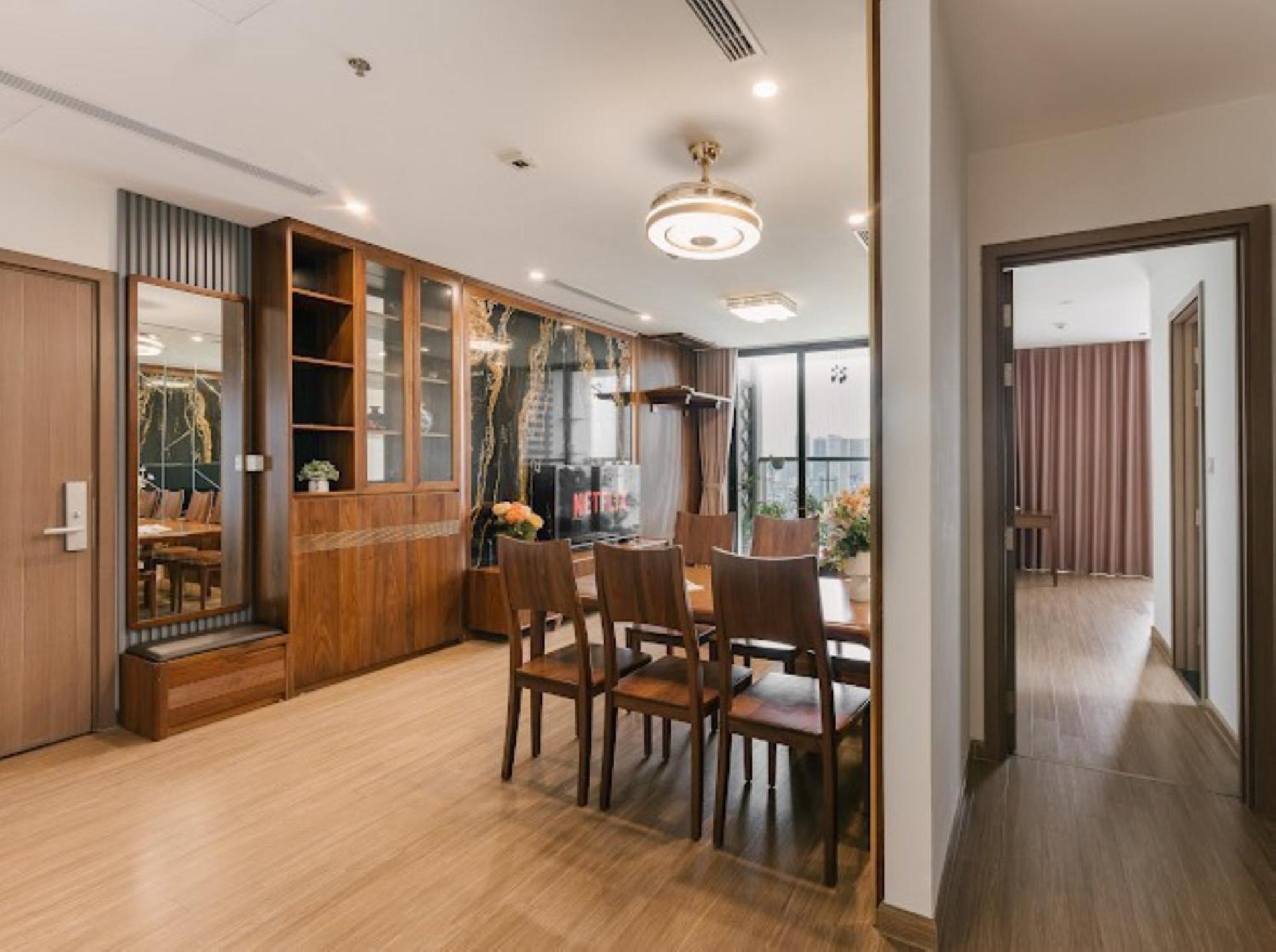 Vinhomes Skylake By Pham Hung Apartment