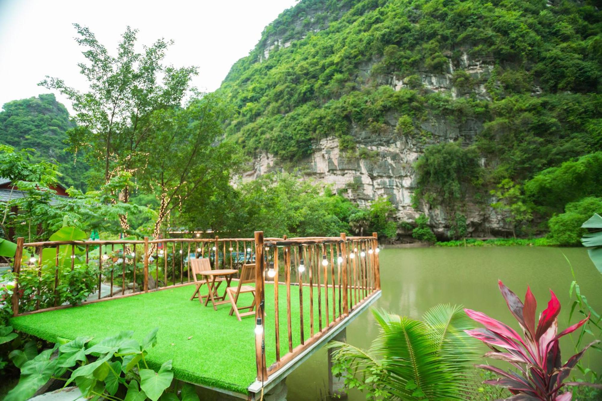 Hoang Minh Mountainside * Ninh Binh