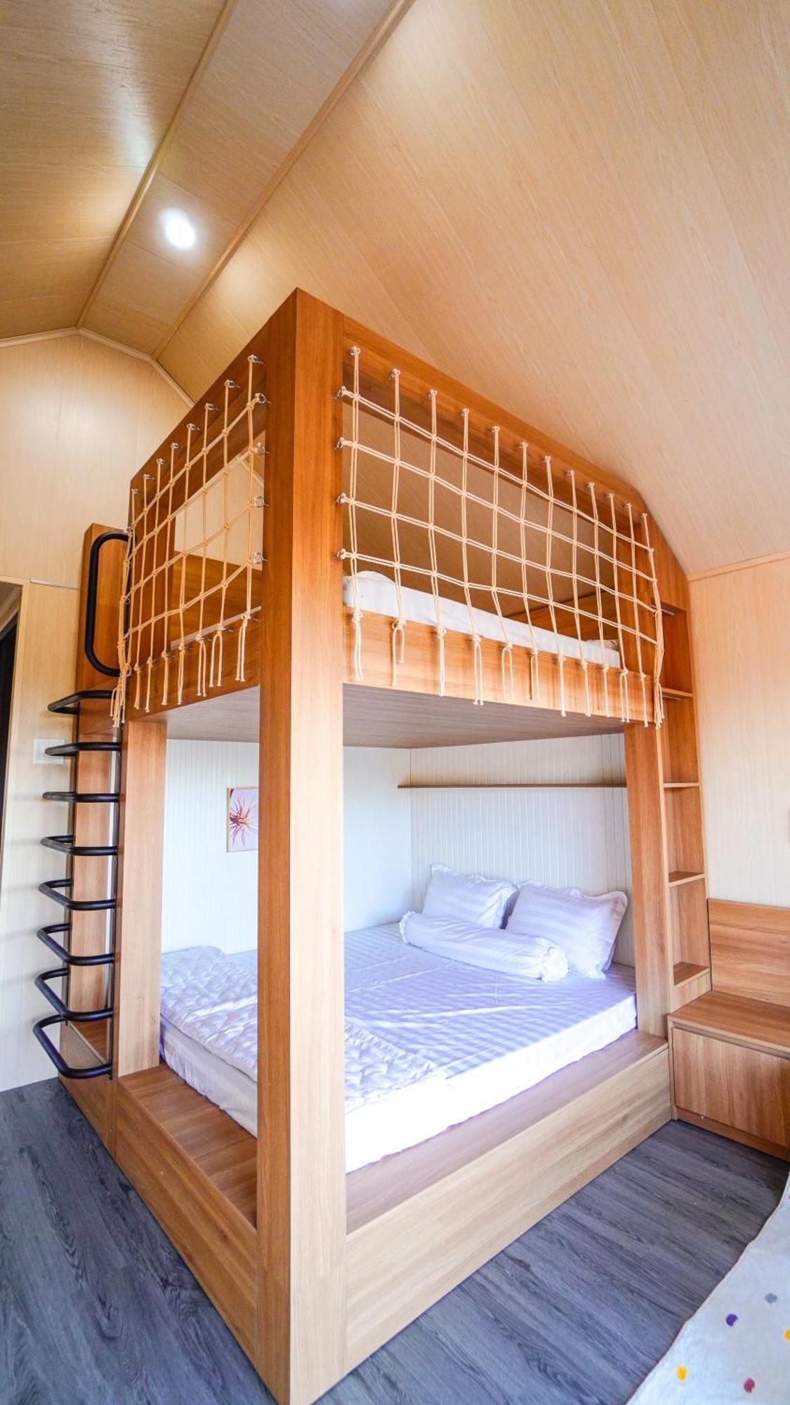 Eva Villiage Lodge