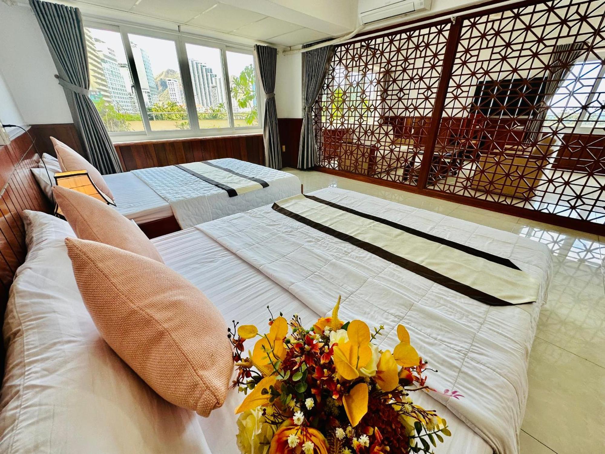 Hon Chong Khách sạn Nha Trang