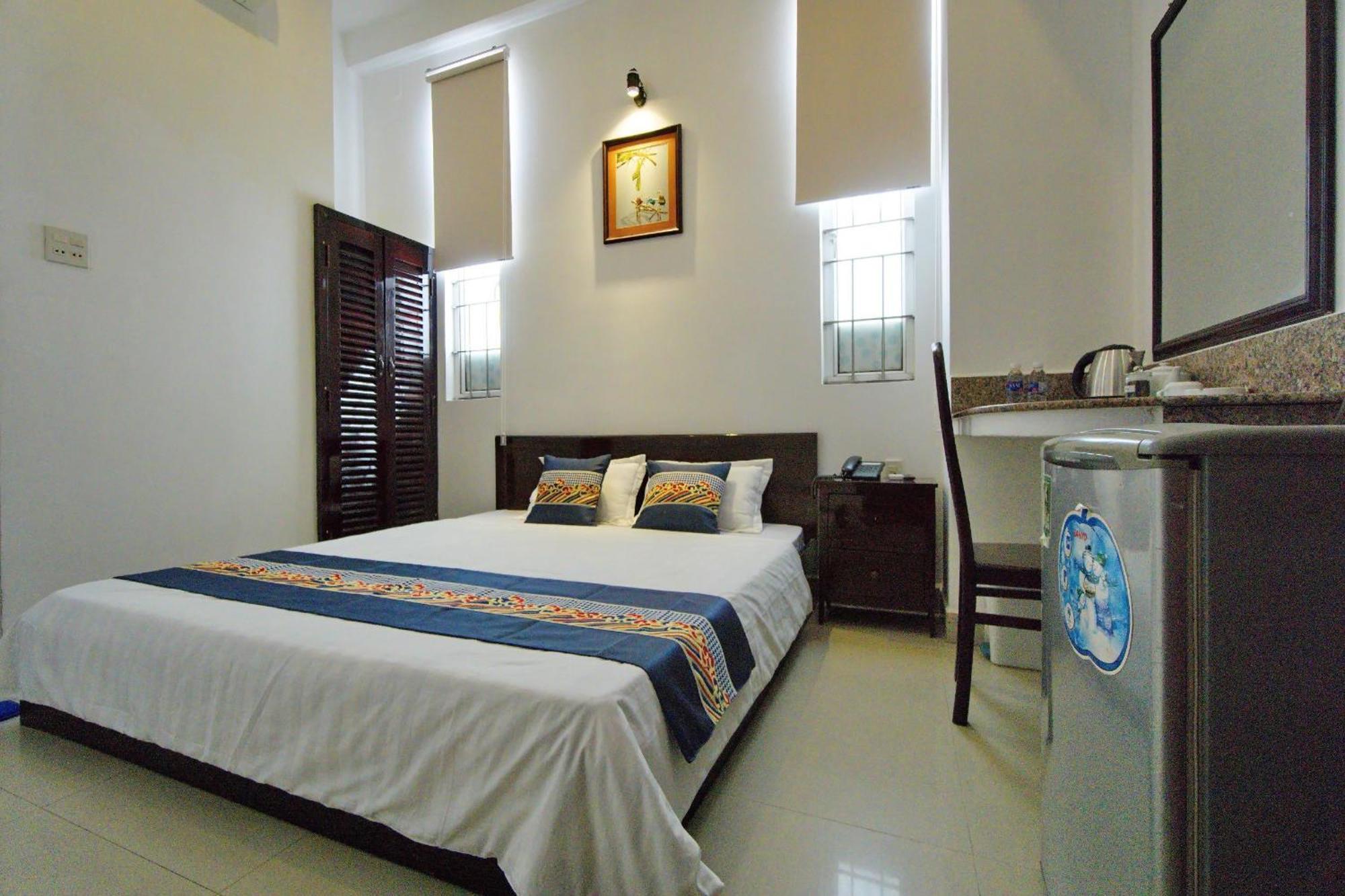 Chau 2* Chau Doc