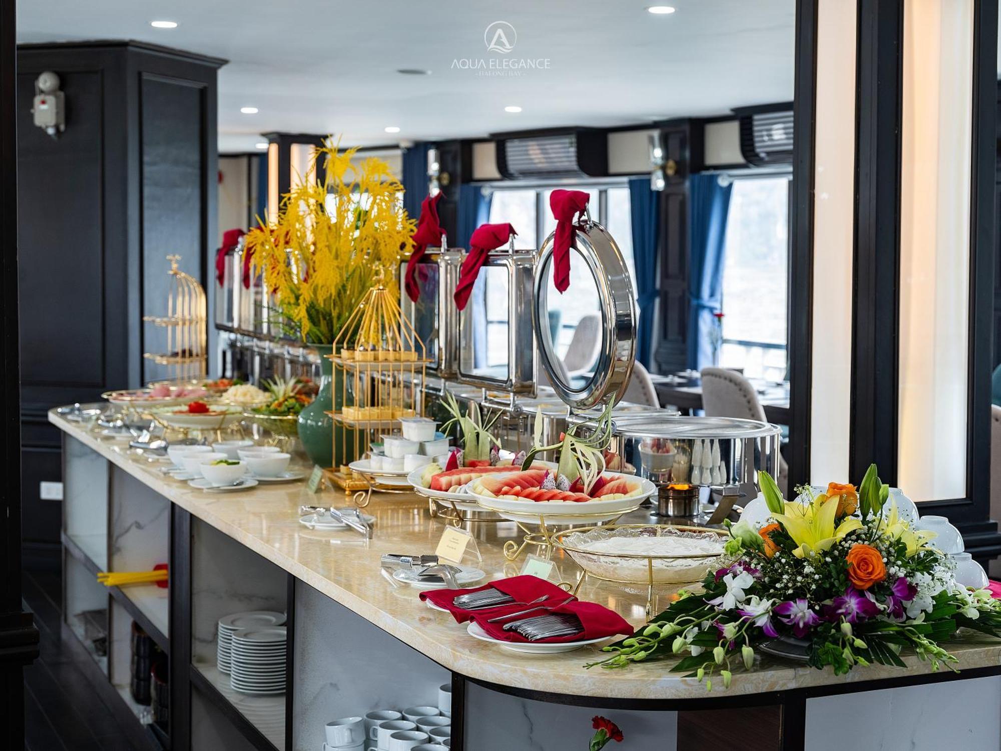 Aqua Elegance Cruise Botel Ha Long