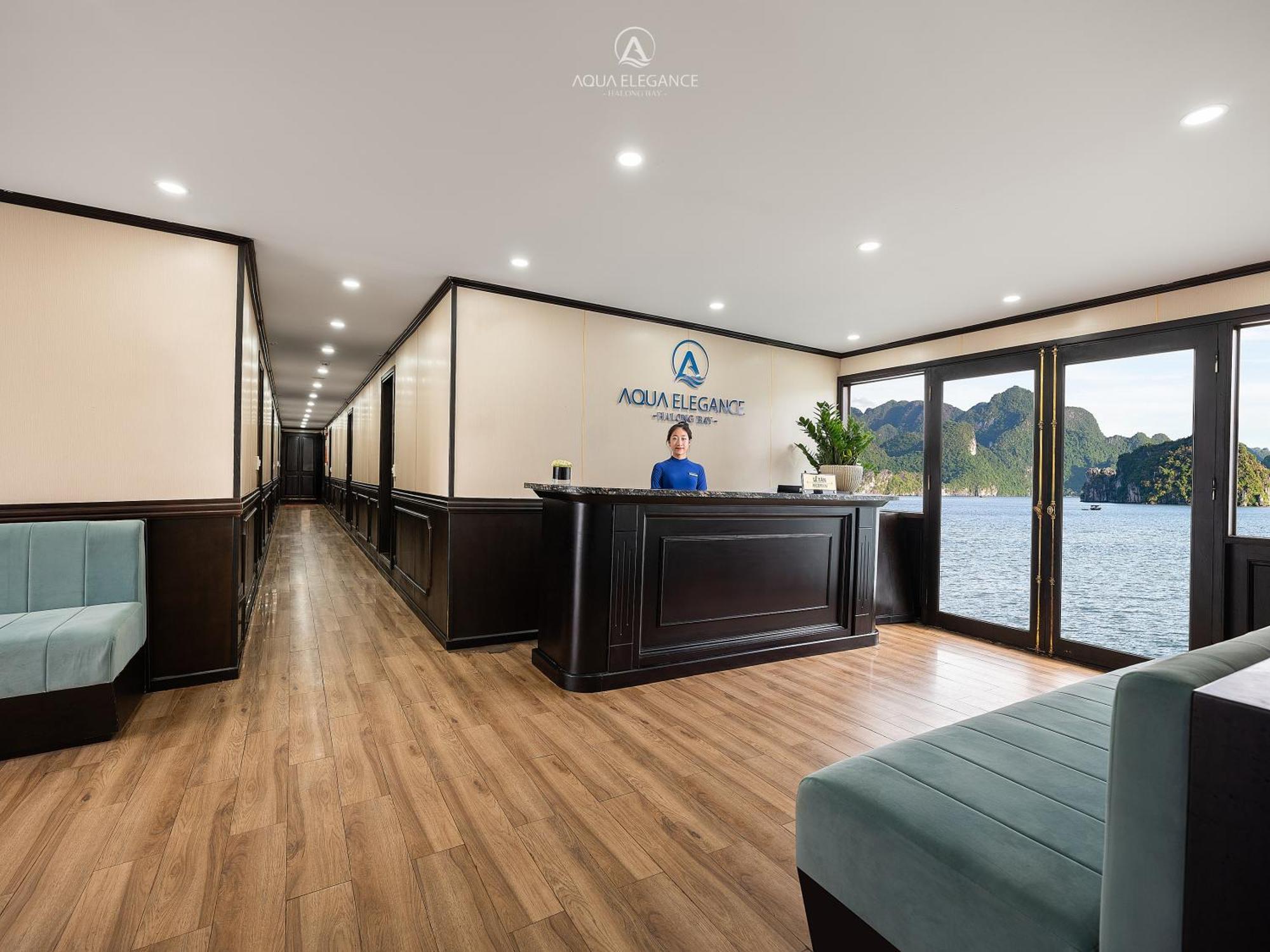 Aqua Elegance Cruise Botel 5*