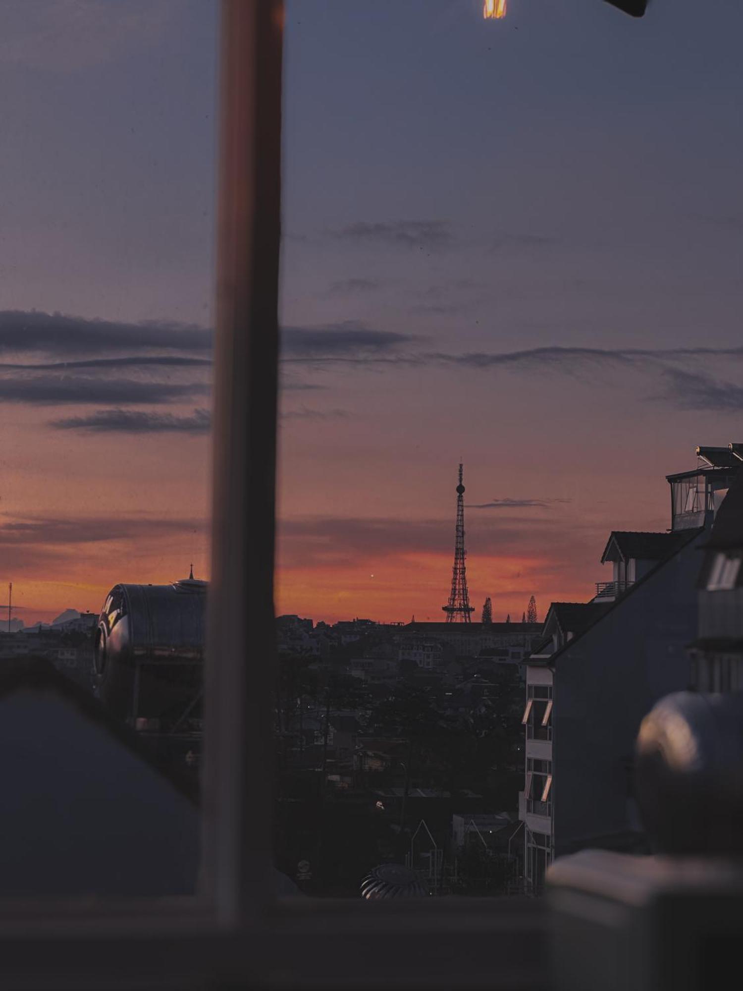 L'amour Da Lat