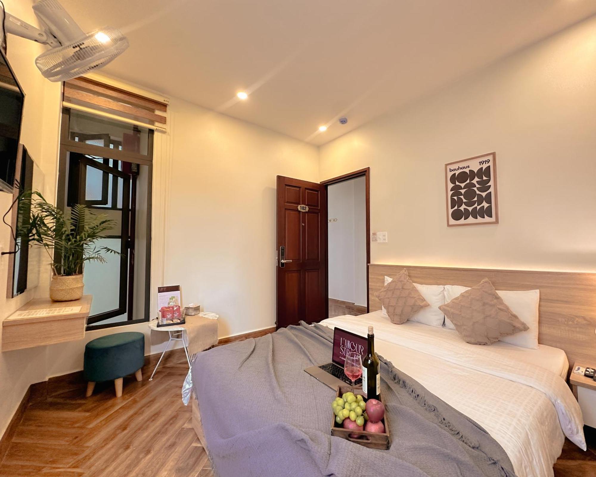 Hotel L'amour 2*