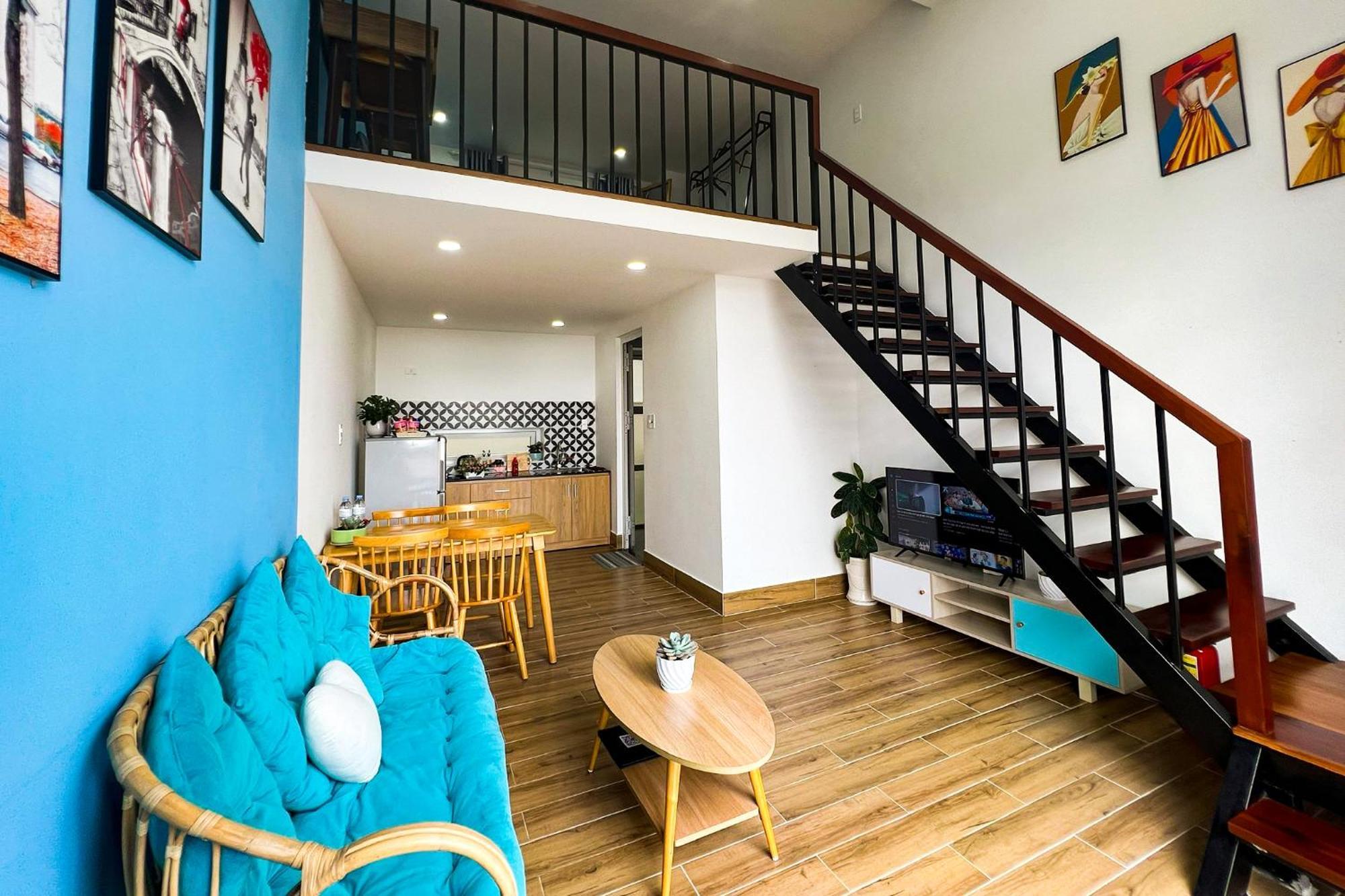 Ho - Chubby House