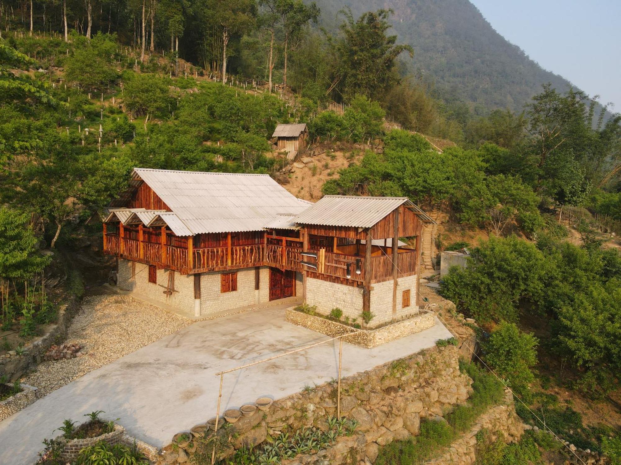 Muong Hoa Peaceful & Sa Pa