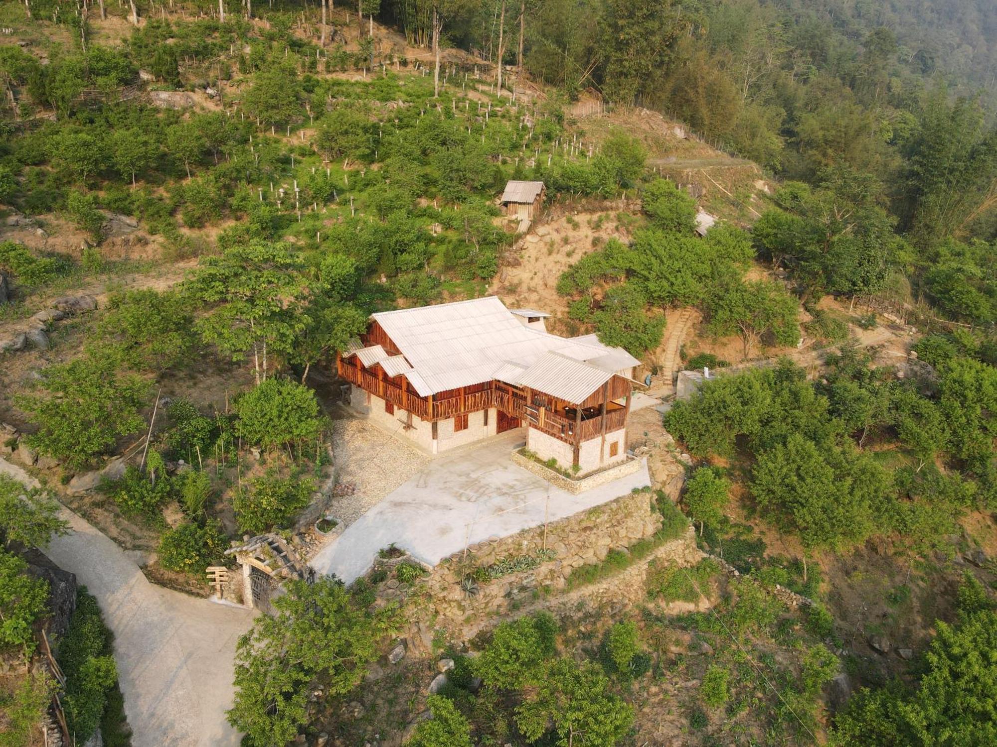 Muong Hoa Peaceful &