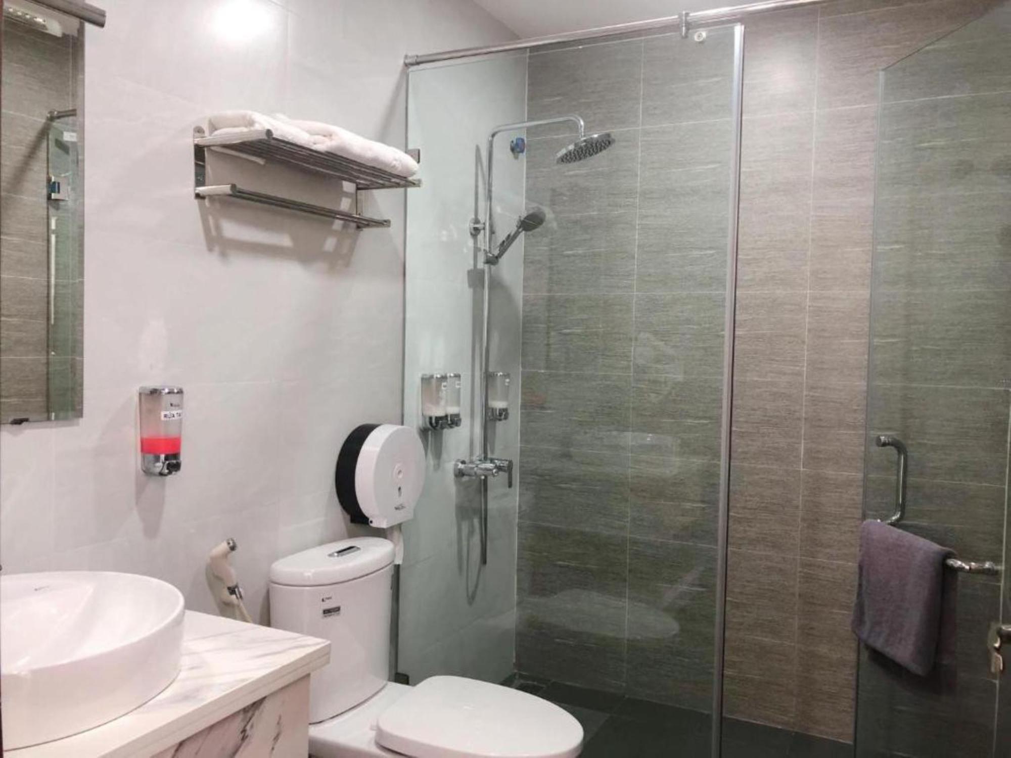 Khách sạn Tien Loc Plaza 3*