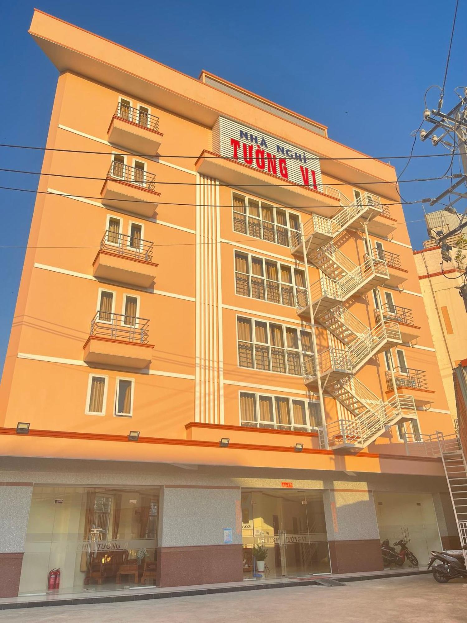 Hotel Tuong Vi