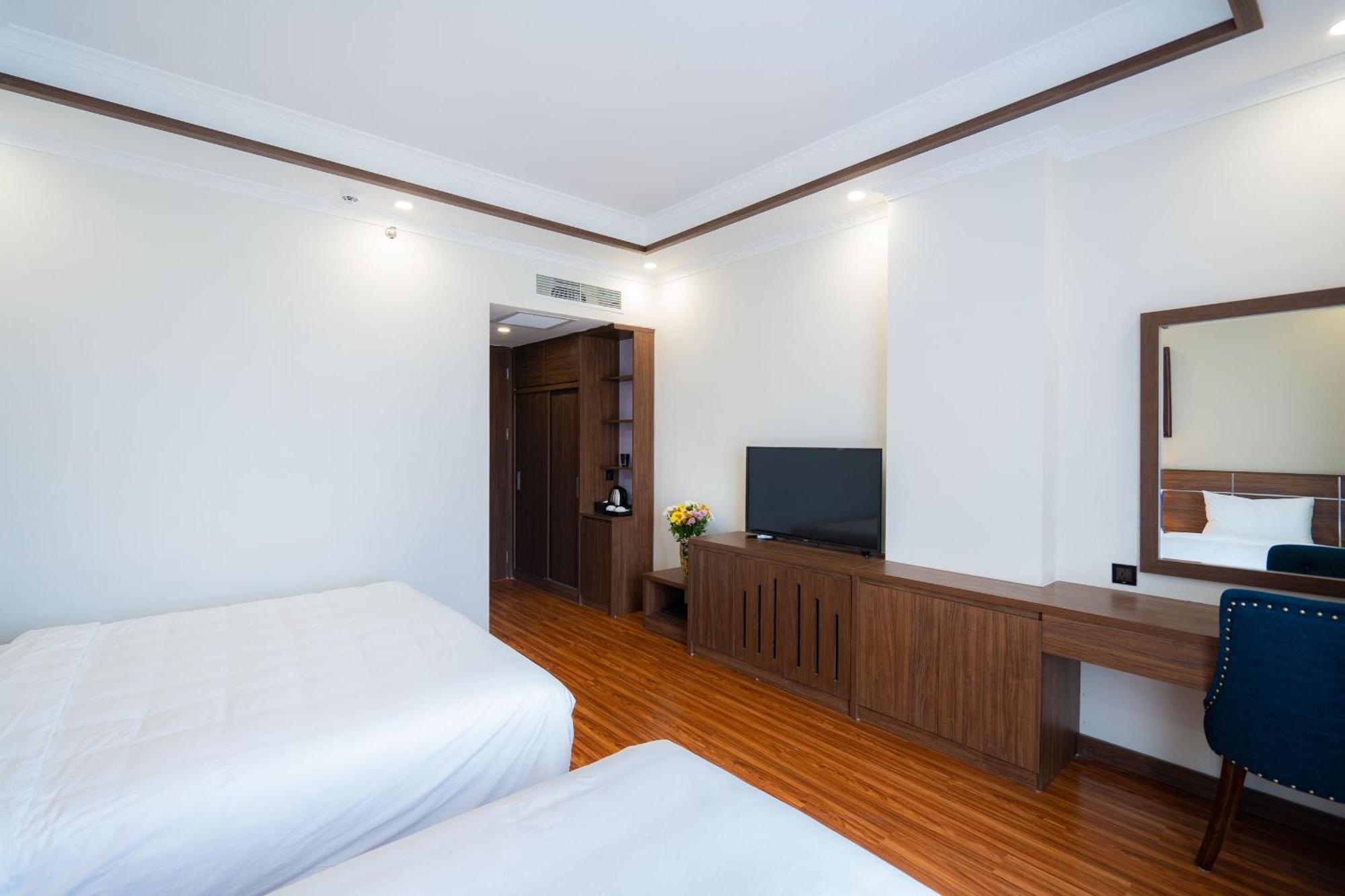 Hotel Xuan Thanh Luxury Hạ Long