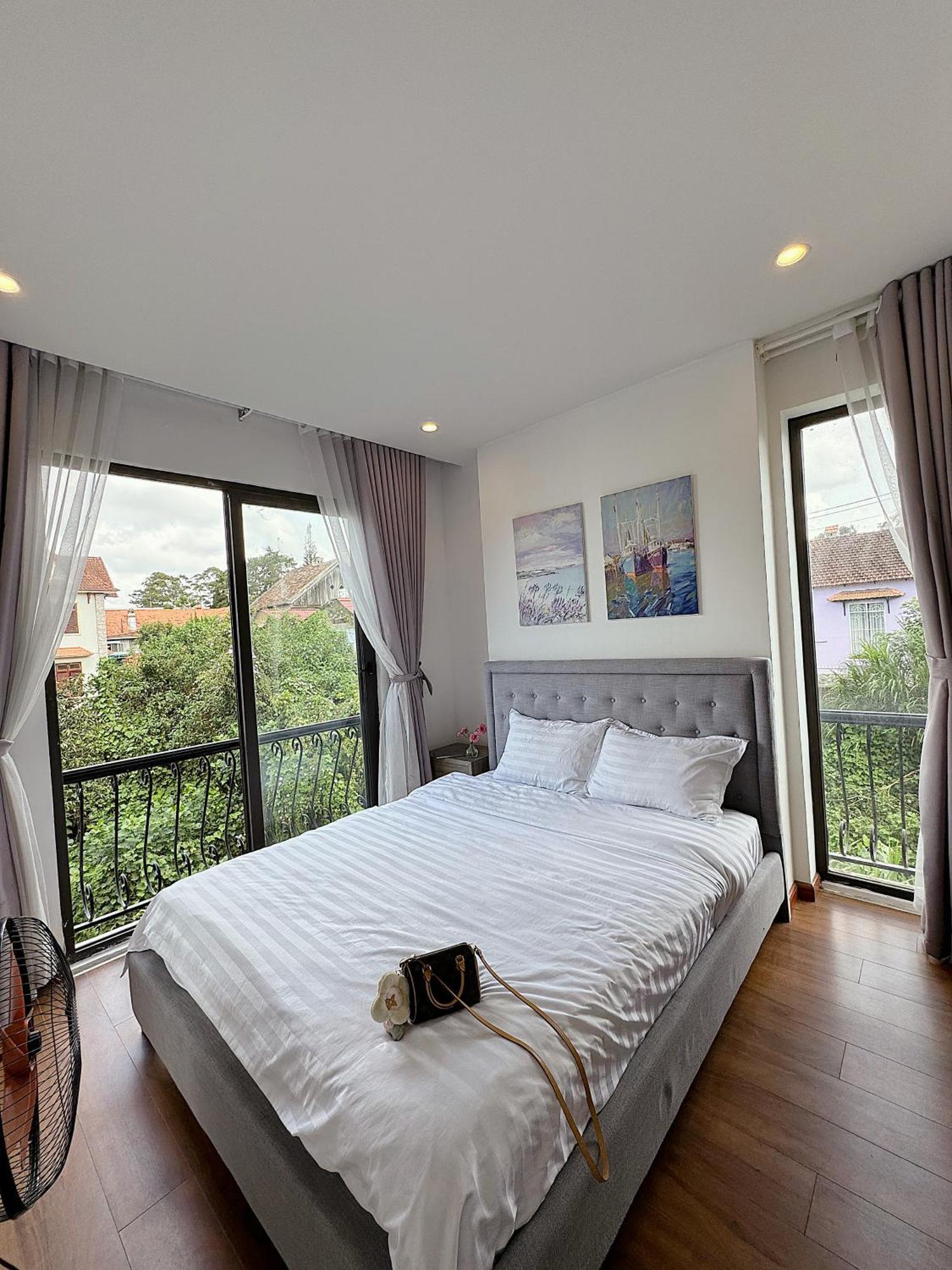 Hotel Amia 3*
