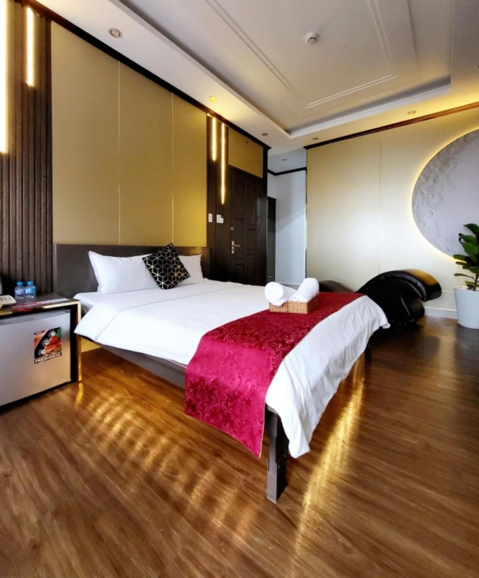 Ha & 2* Vung Tau