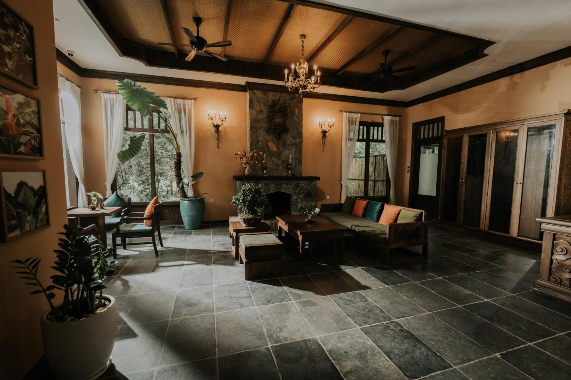Bavi Hotel