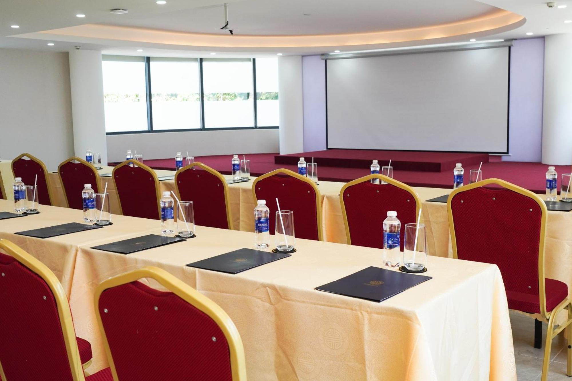 Hotel Petro House - Block A Vung Tau