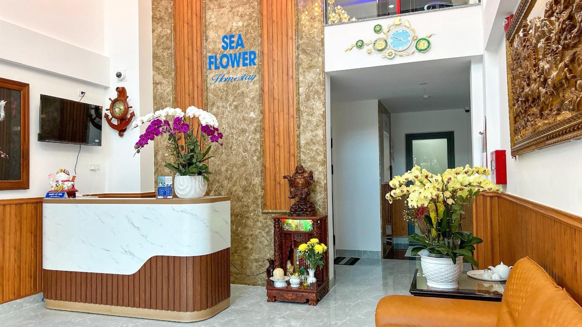Sea Flower Hotel