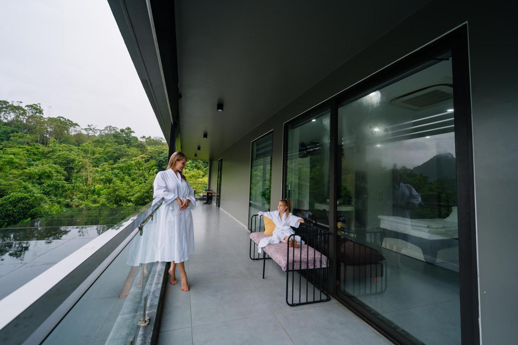 Lotus Premium - Group Tours Hotel *