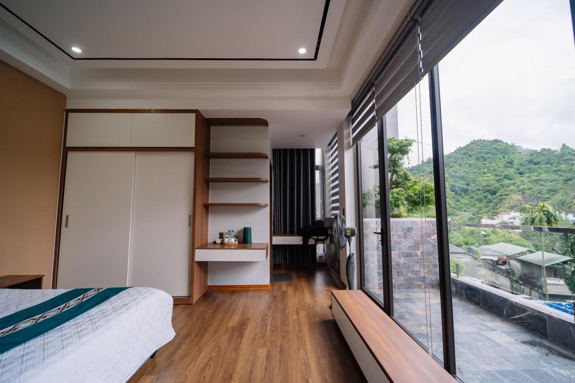 Hotel Lotus Premium - Group Tours *