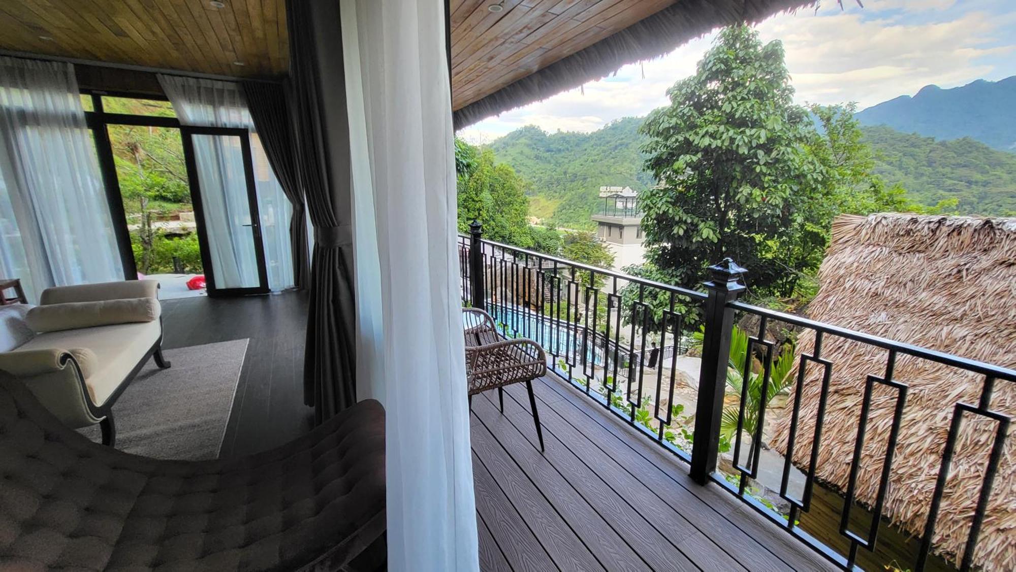 Lotus Premium - Group Tours Hotel *