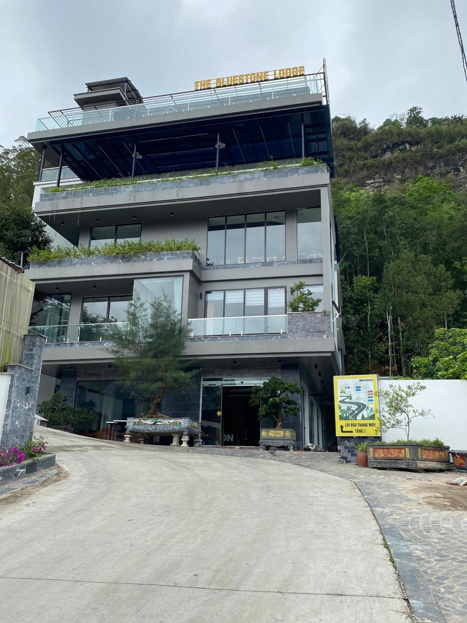 Hotel Lotus Premium - Group Tours