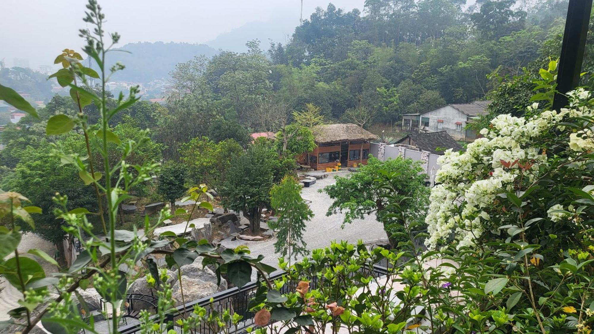 Lotus Premium - Group Tours Hotel *