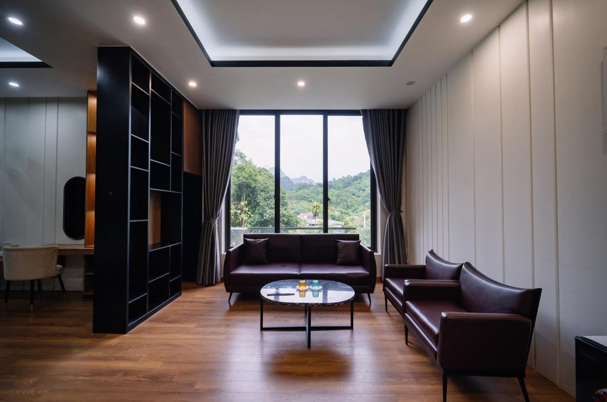 Lotus Premium - Group Tours Hotel