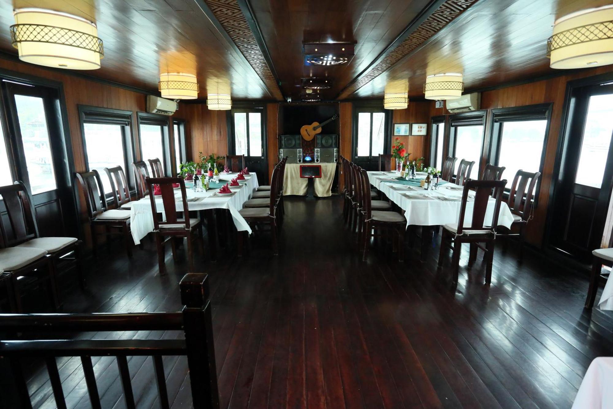 Garden Bay Classic Cruise 4*