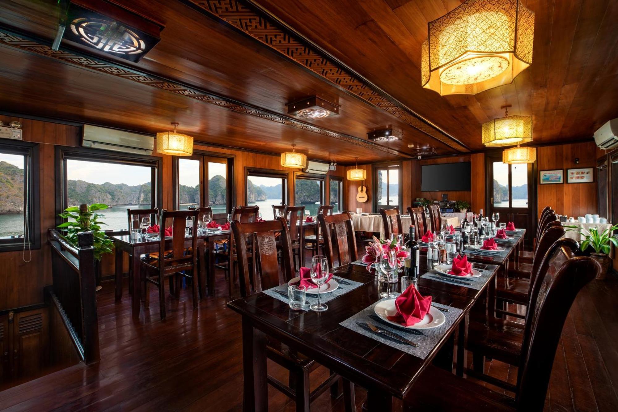 Hotel Garden Bay Classic Cruise Ha Long