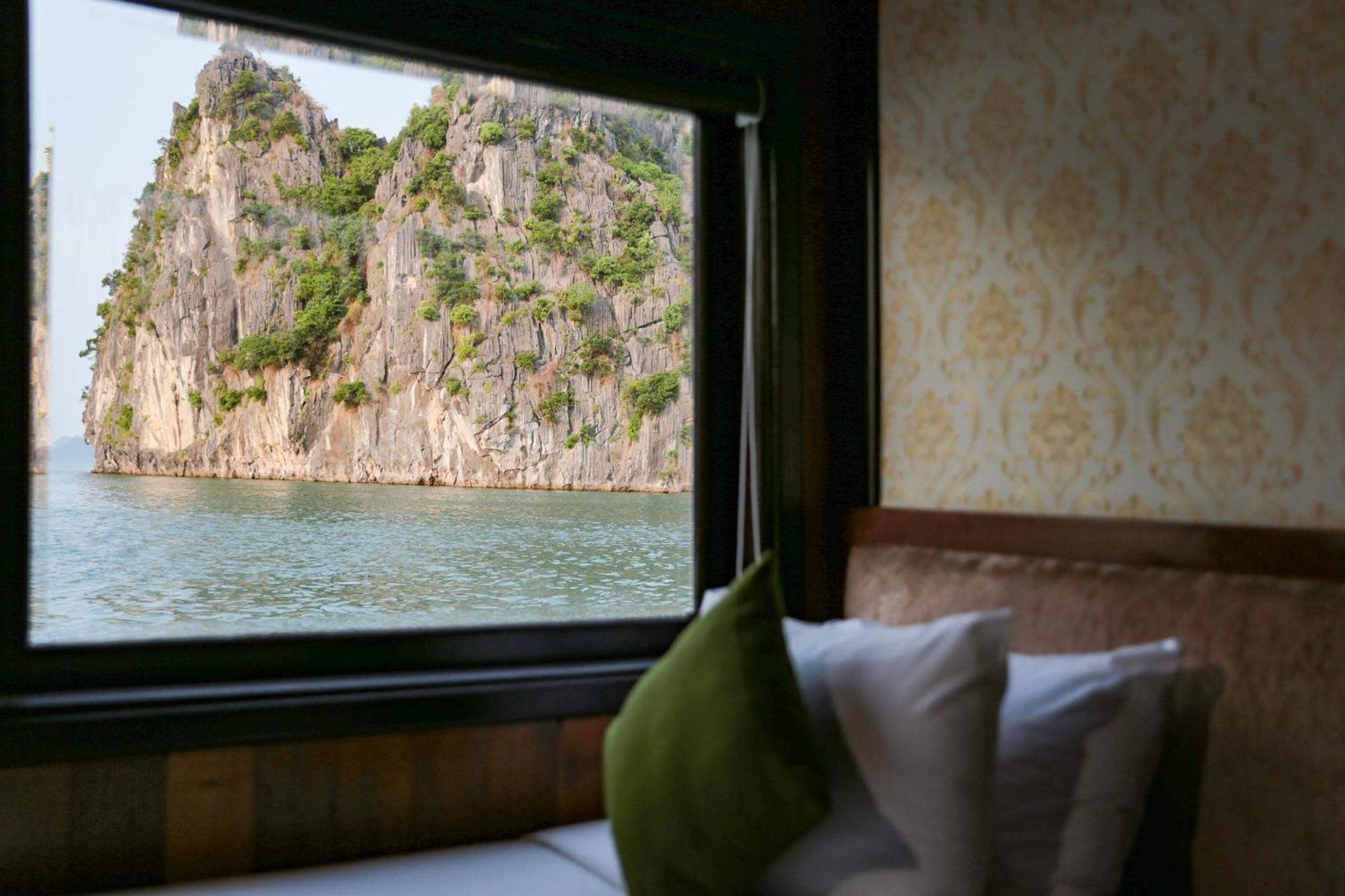 Hotel Garden Bay Classic Cruise Ha Long