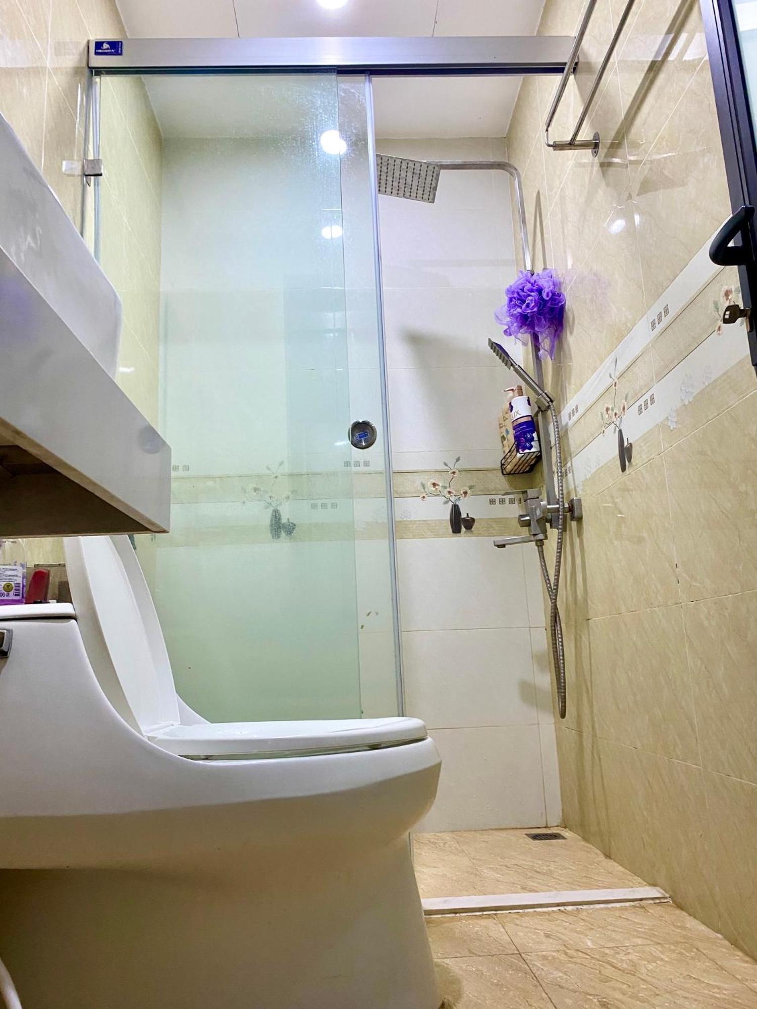 An Nhien Homestay- Vinhomes Ocean Park 2 Hotel *