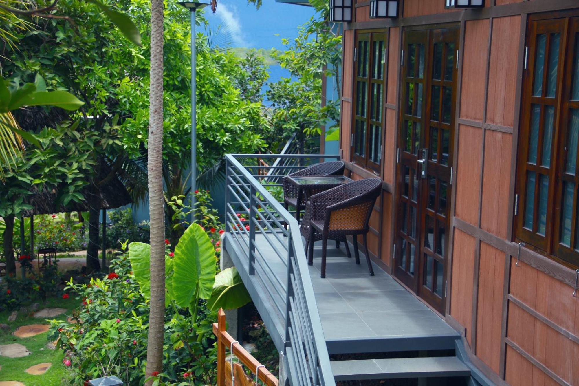 Rong Dinh Gia Trang Resort *
