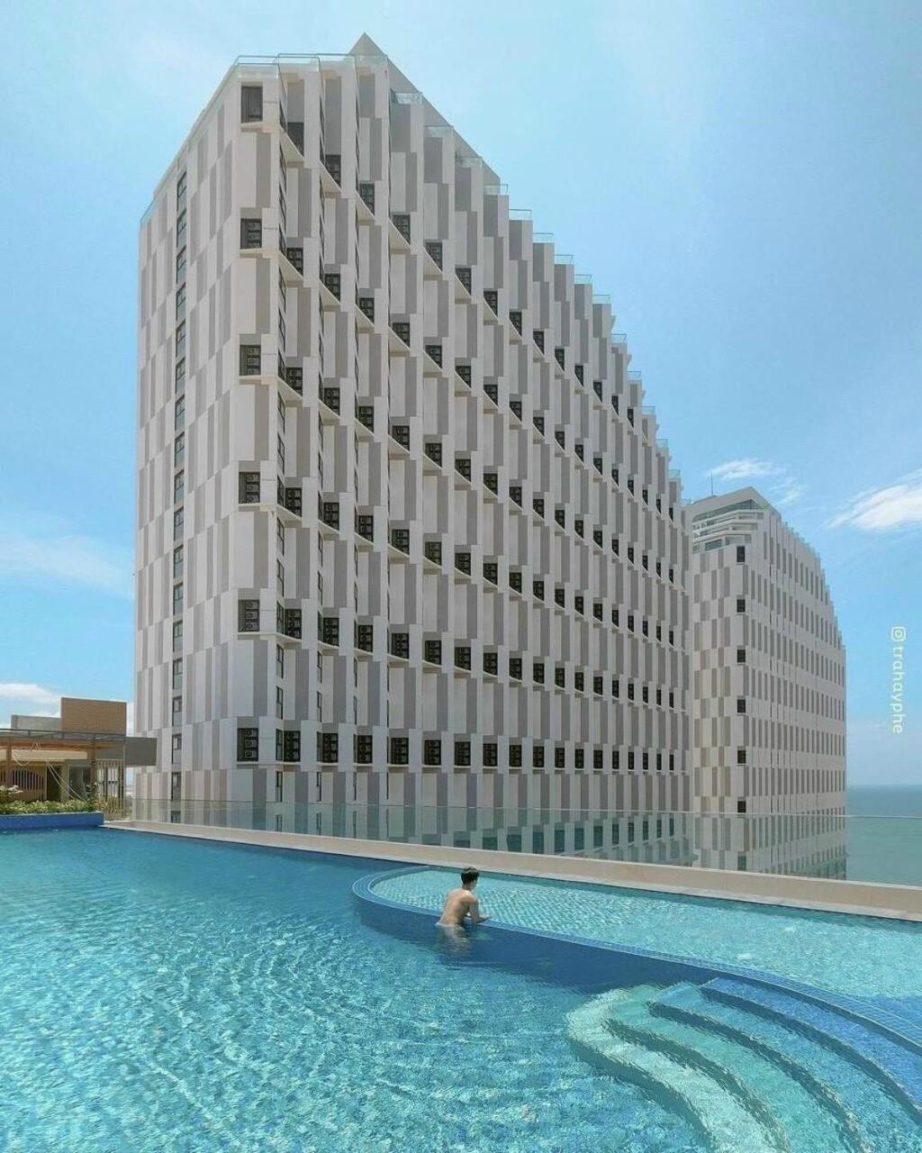 Hotel Sapphire Mandala First Class