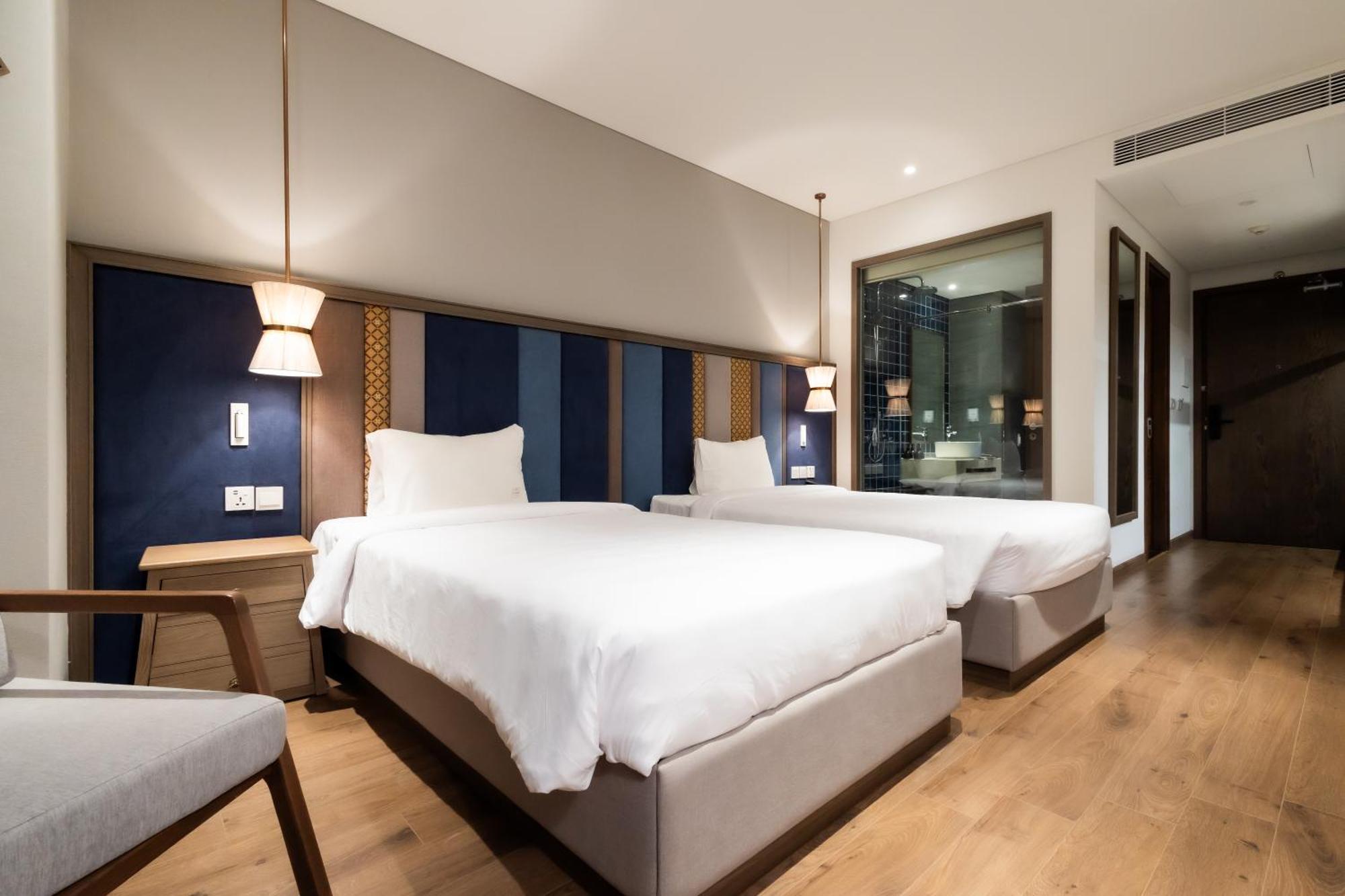 Sapphire Mandala First Class Hotel 5*