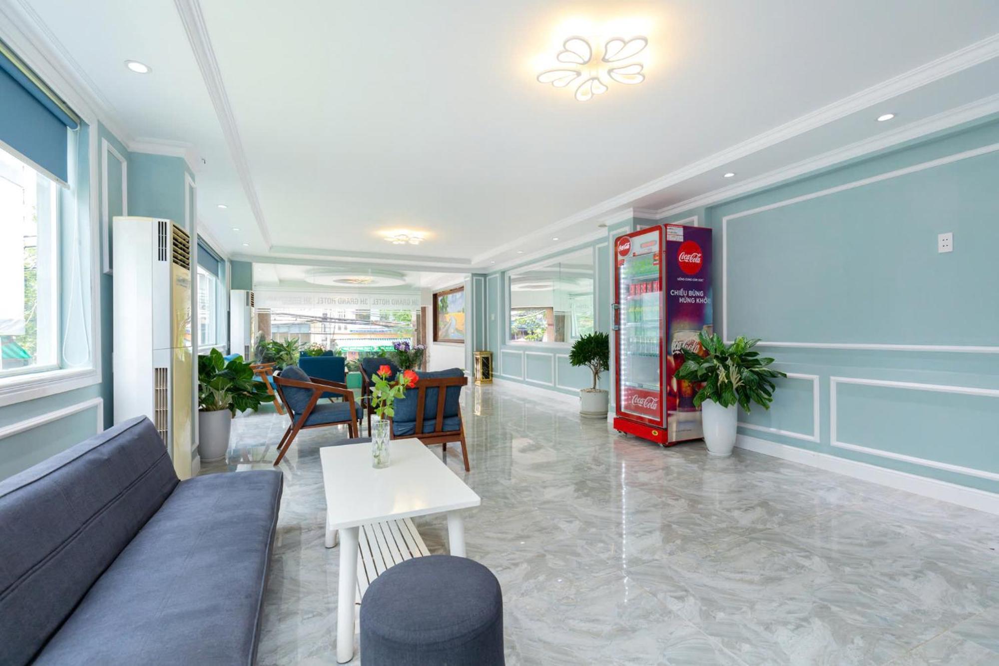 Apartment 3h Grand
