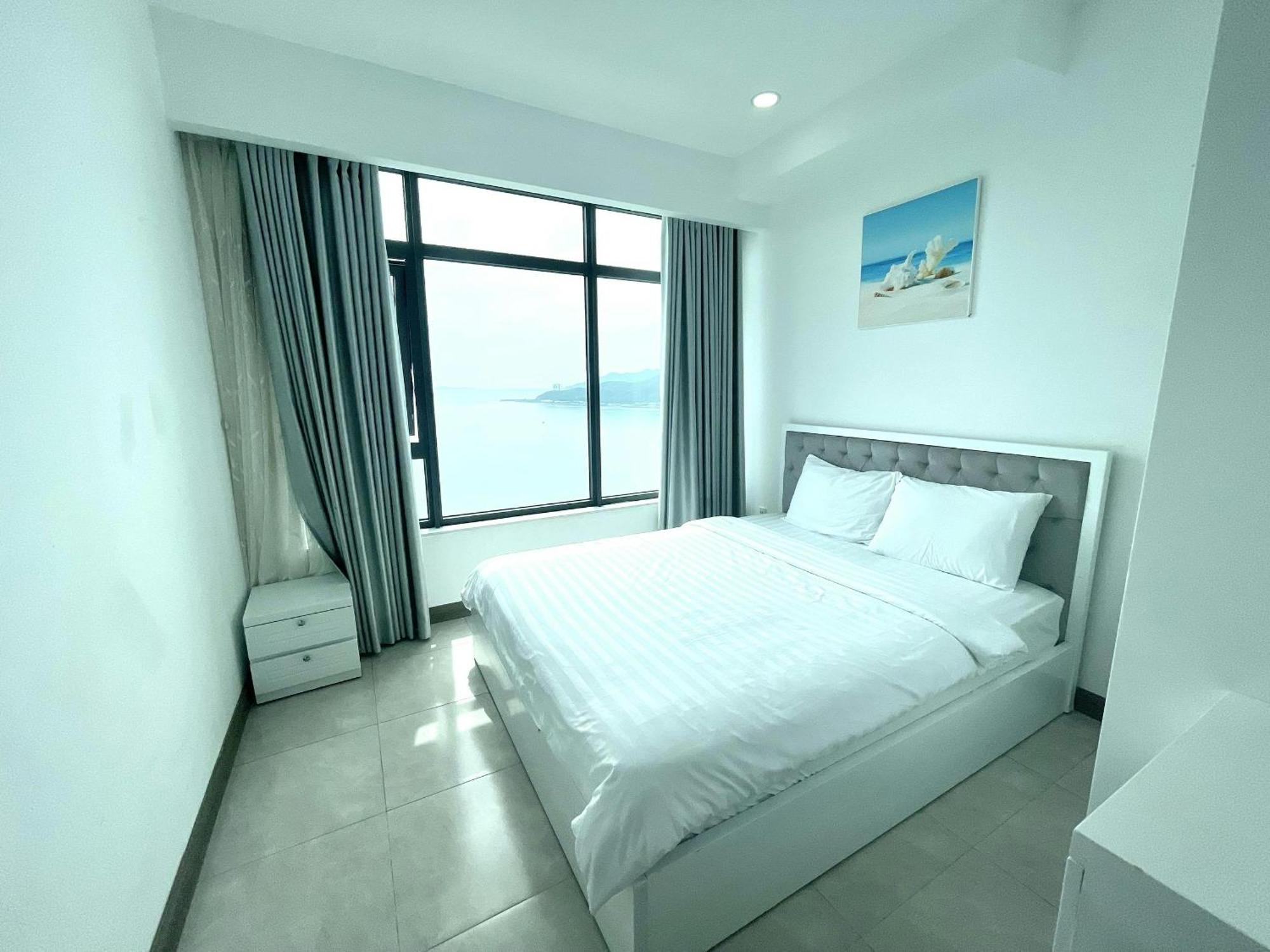 Hotel The Gold Holtel & 3*