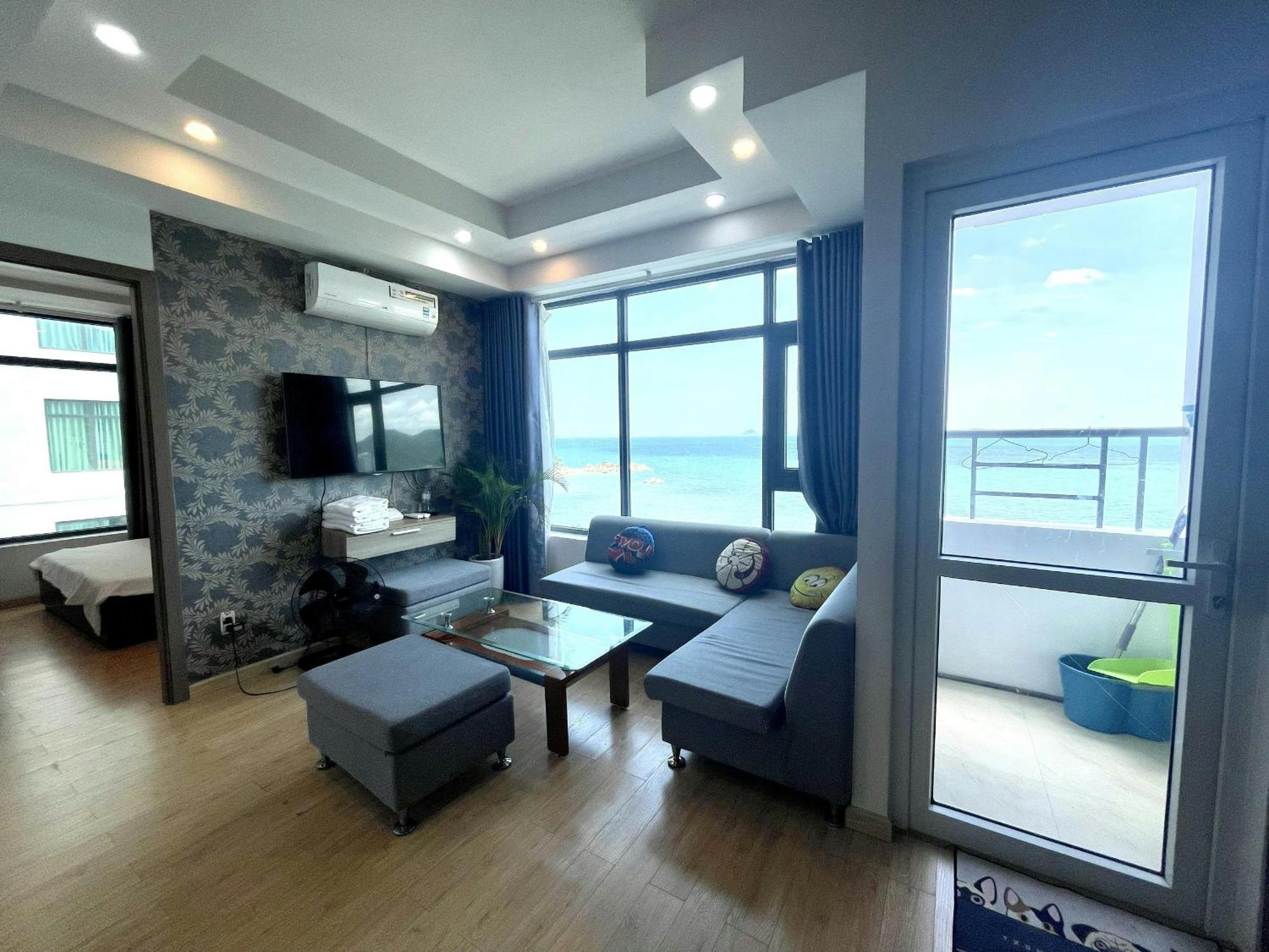 The Gold Holtel & Nha Trang